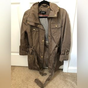 Ellen Tracy olive green rain jacket